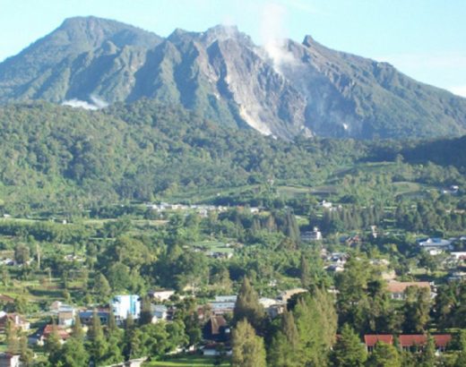 Wisata Gunung Sibayak