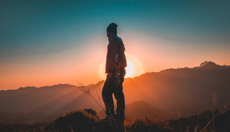 Bukit Kanari Camba, Spot Wisata Tebing Menikmati Sunrise dan Sunset